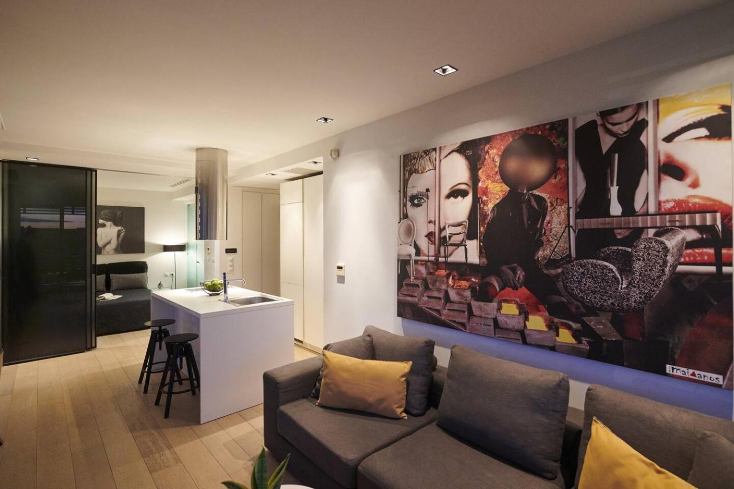 Ma Maison Nο 4, Downtown Loft , Short Walk To Acropolis, Ultra High Speed Internet 500 Mbps, Parking Upon Request, 1' From Metro Station Атина Екстериор снимка