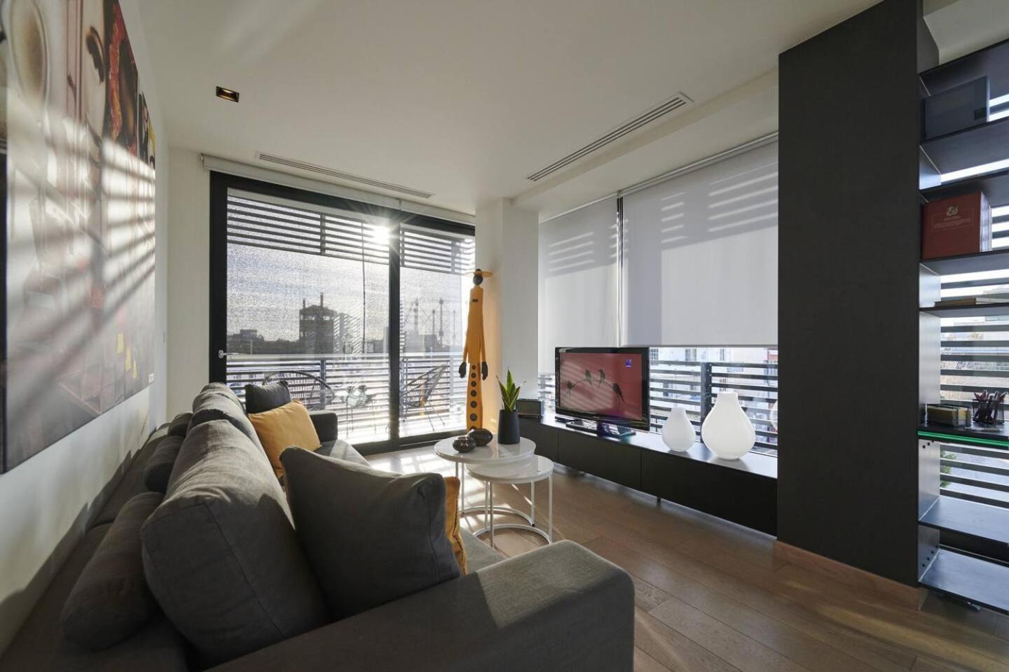 Ma Maison Nο 4, Downtown Loft , Short Walk To Acropolis, Ultra High Speed Internet 500 Mbps, Parking Upon Request, 1' From Metro Station Атина Екстериор снимка
