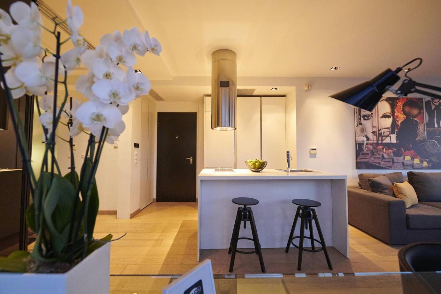 Ma Maison Nο 4, Downtown Loft , Short Walk To Acropolis, Ultra High Speed Internet 500 Mbps, Parking Upon Request, 1' From Metro Station Атина Екстериор снимка