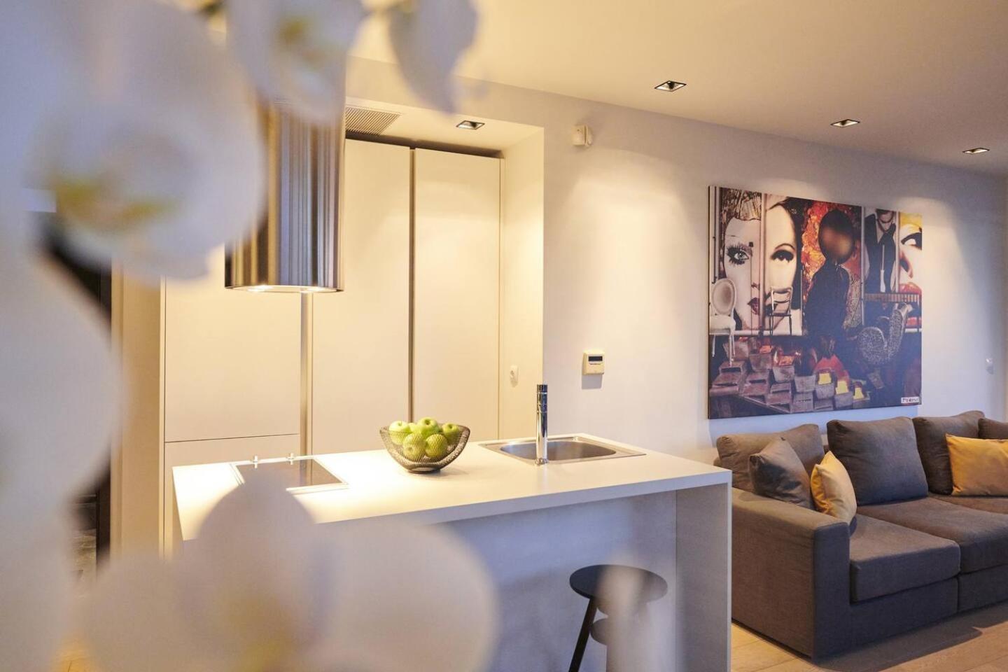 Ma Maison Nο 4, Downtown Loft , Short Walk To Acropolis, Ultra High Speed Internet 500 Mbps, Parking Upon Request, 1' From Metro Station Атина Екстериор снимка
