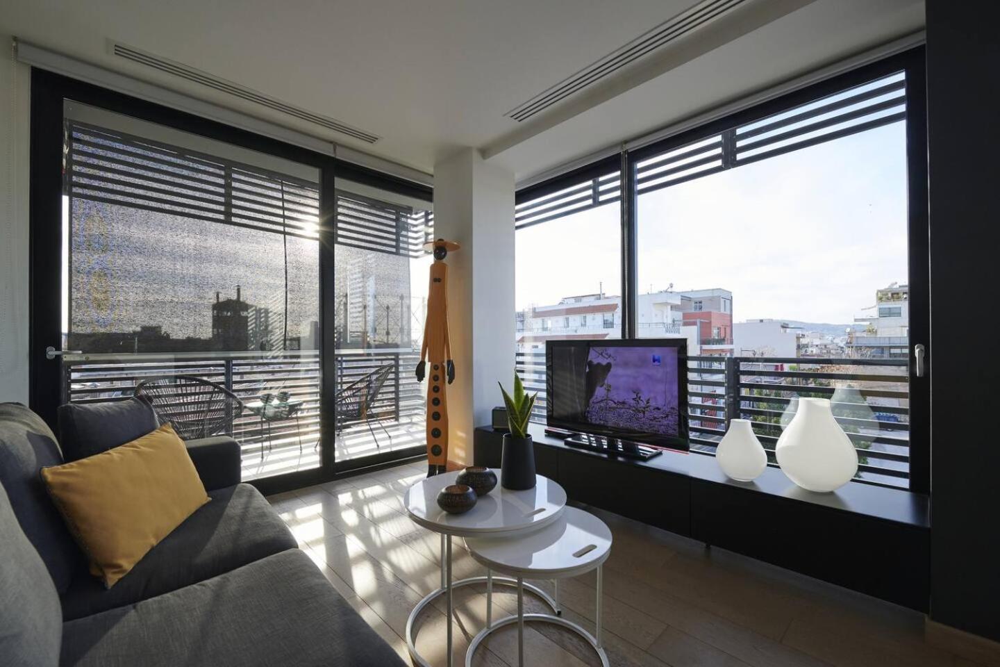Ma Maison Nο 4, Downtown Loft , Short Walk To Acropolis, Ultra High Speed Internet 500 Mbps, Parking Upon Request, 1' From Metro Station Атина Екстериор снимка
